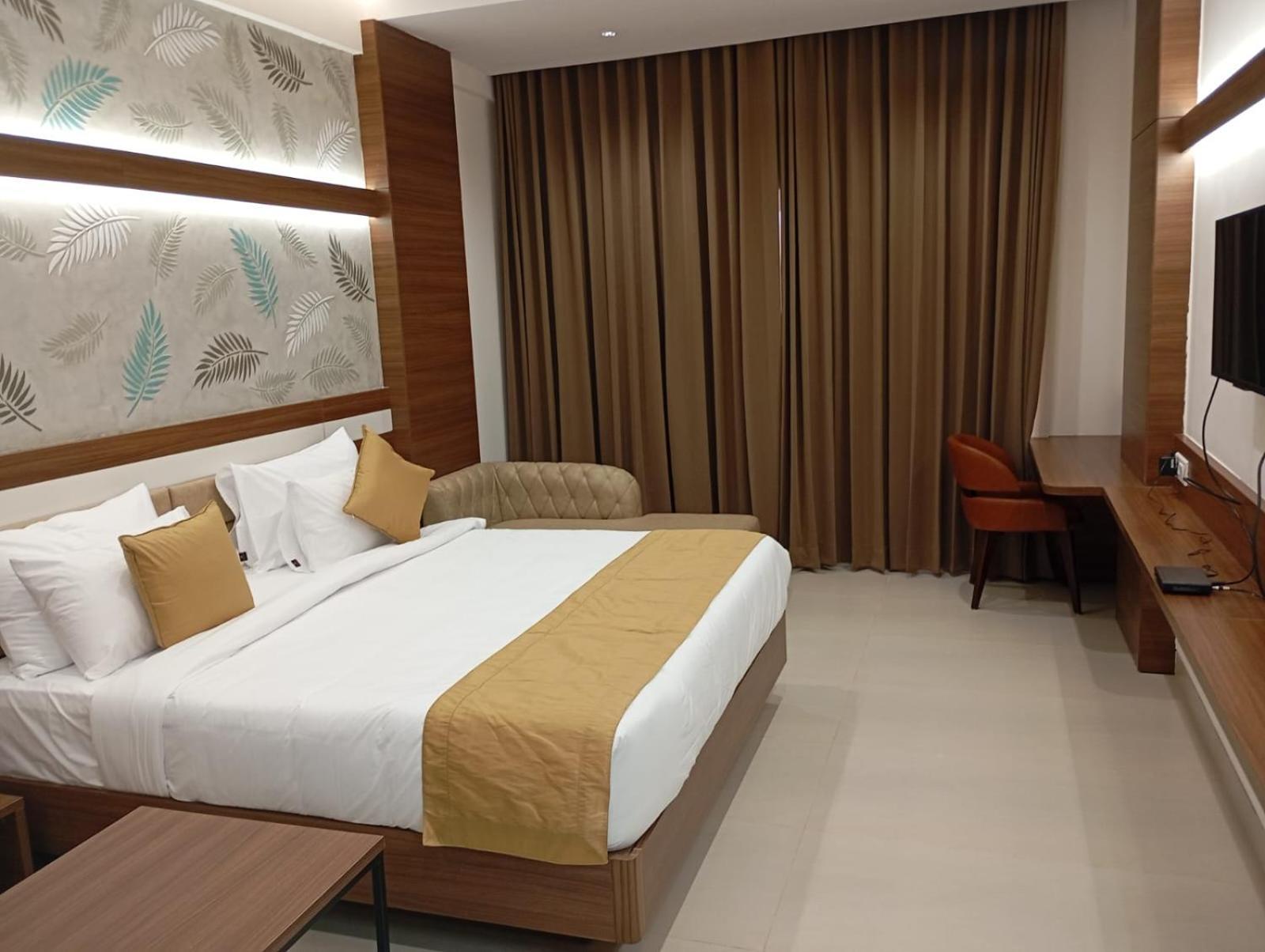 Highland Hotel Bengaluru Kültér fotó