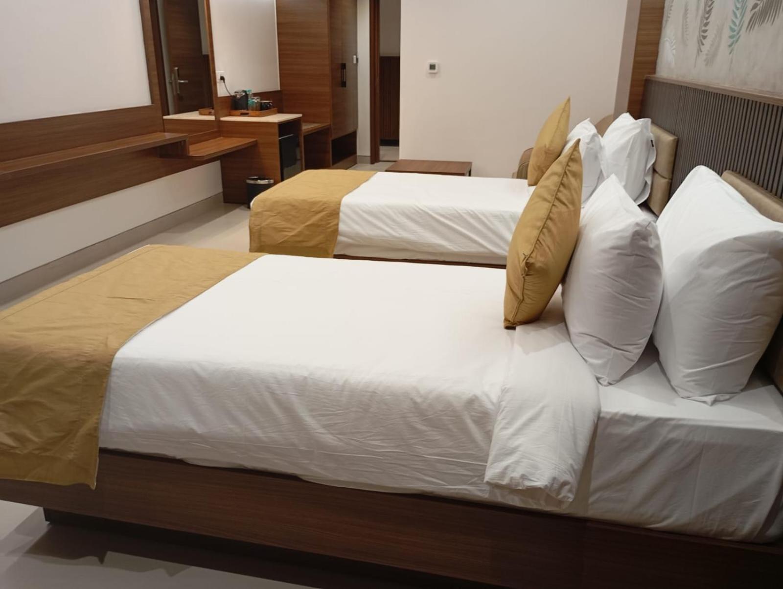 Highland Hotel Bengaluru Kültér fotó