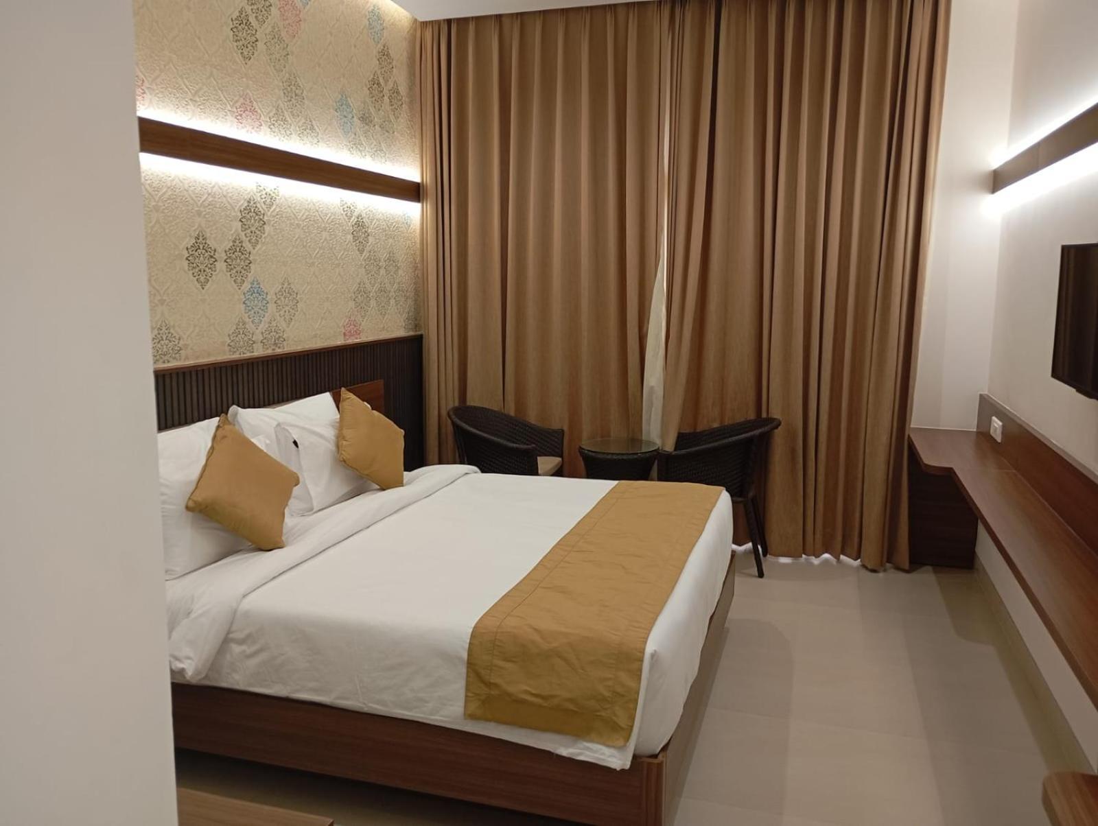 Highland Hotel Bengaluru Kültér fotó