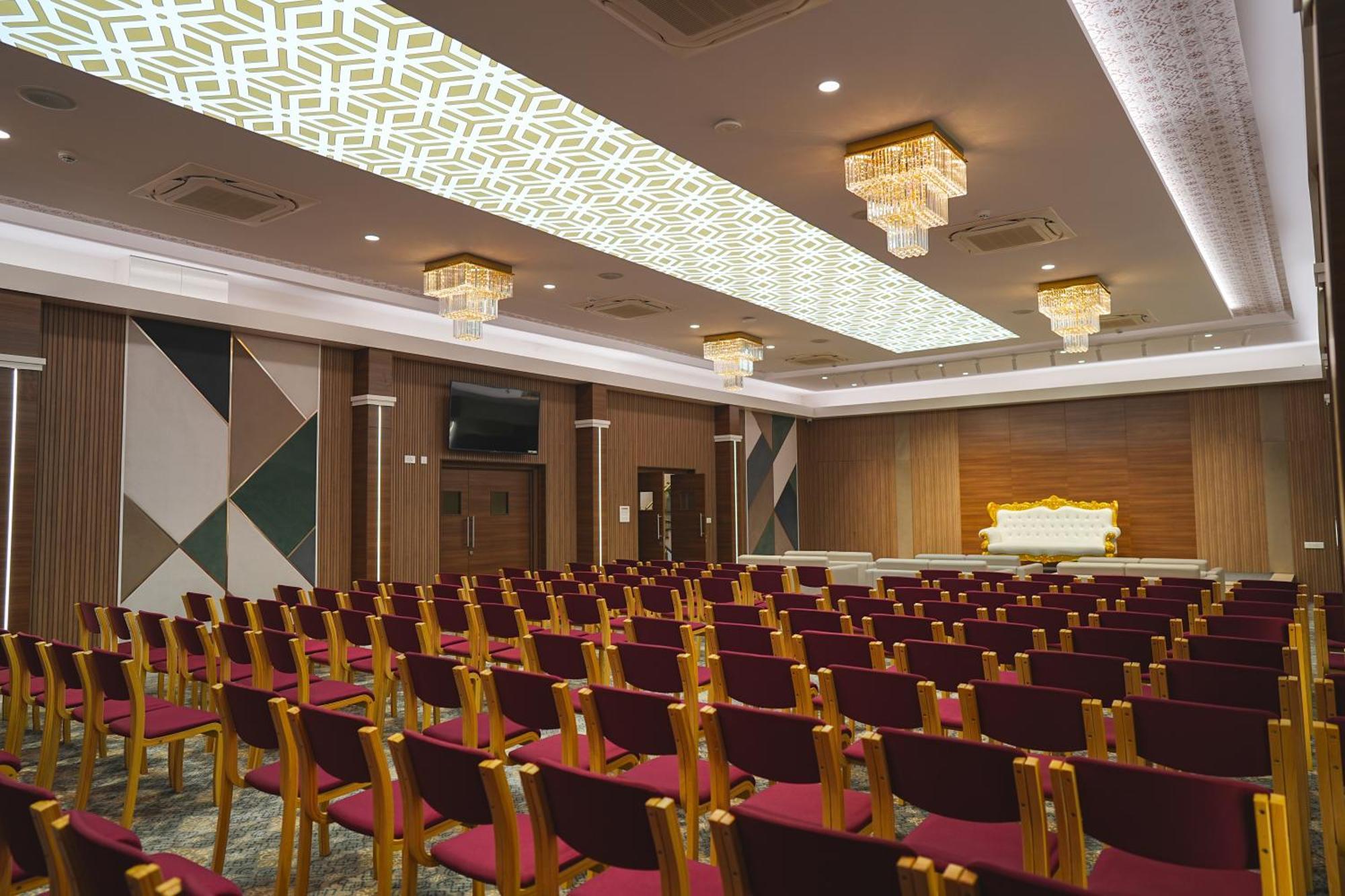 Highland Hotel Bengaluru Kültér fotó