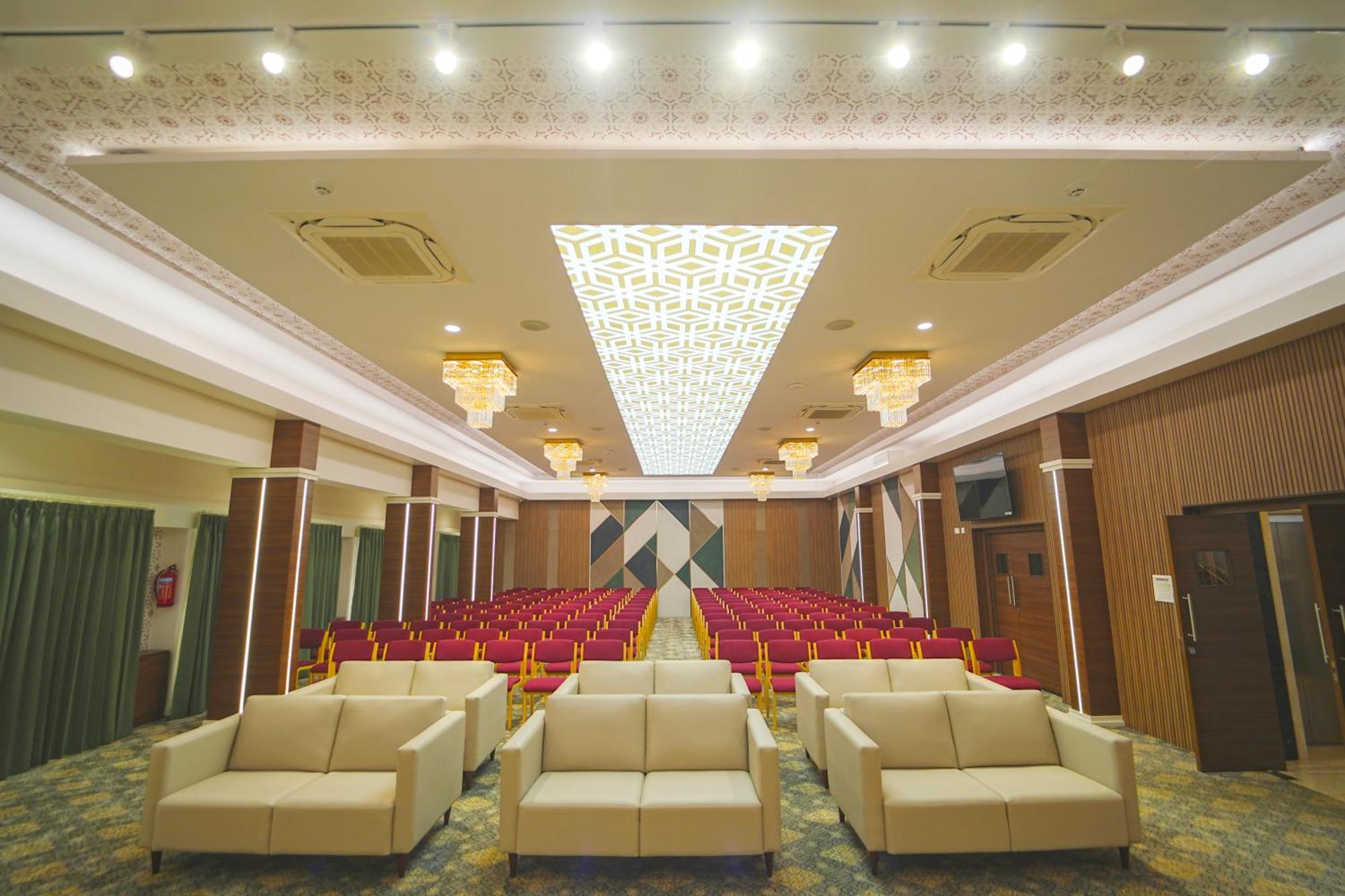 Highland Hotel Bengaluru Kültér fotó