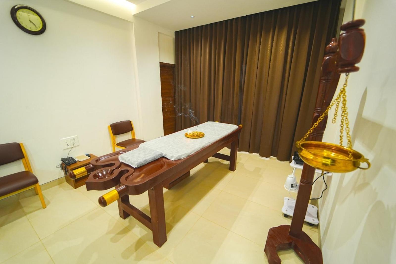 Highland Hotel Bengaluru Kültér fotó